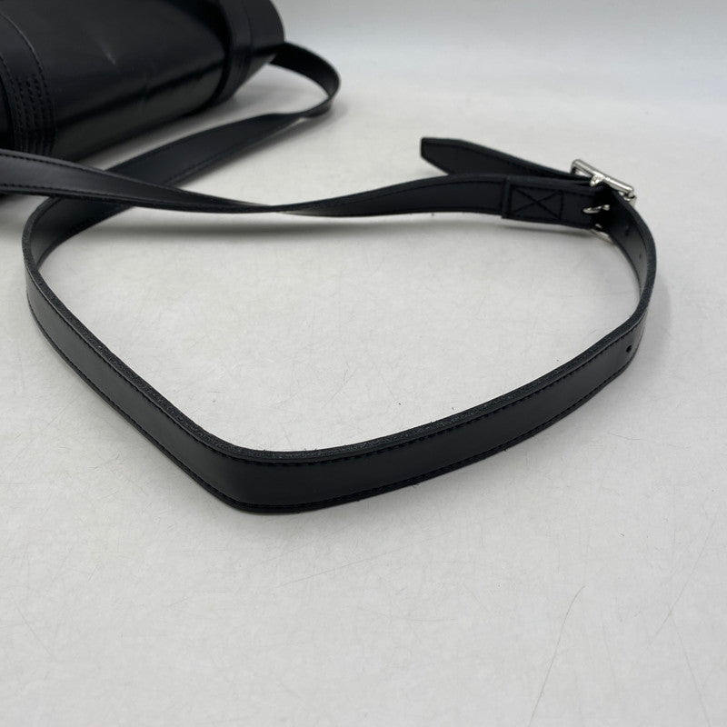 【中古品】【メンズ/レディース】 DR.MARTENS ドクターマーチン 11INCH SATCHEL BAG 11インチ サッチェル バッグ カバン 188-260502-kh-03-izu カラー：ブラック 万代Net店