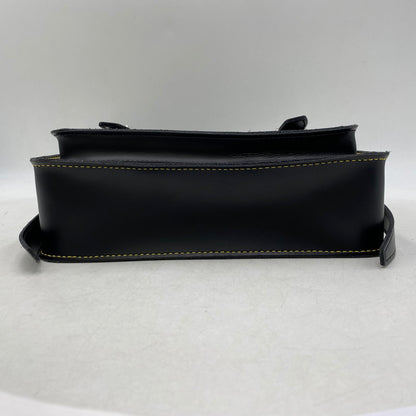 【中古品】【メンズ/レディース】 DR.MARTENS ドクターマーチン 11INCH SATCHEL BAG 11インチ サッチェル バッグ カバン 188-260502-kh-03-izu カラー：ブラック 万代Net店