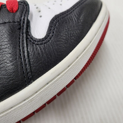 【中古品】【メンズ】 NIKE ナイキ AIR JORDAN 1 RETRO LOW OG CZ0790-106 エア ジョーダン 1 レトロ ロー OG スニーカー シューズ 靴 160-260506-as-42-izu サイズ：29cm カラー：WHITE/BLACK-VARSITY RED 万代Net店