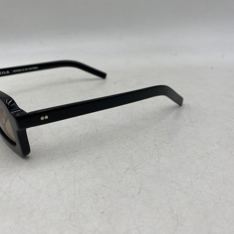 【中古品】【メンズ/レディース】 AKILA アキラ 144 EOS SUNGLASSES サングラス 203-260503-kh-11-izu サイズ：45□24-147 カラー：ブラック 万代Net店