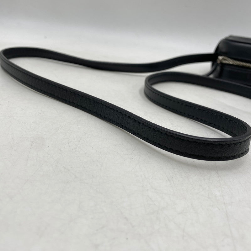 【中古品】【メンズ/レディース】 BALENCIAGA バレンシアガ 552372 EVERYDAY CAMERA BAG XS エヴリデイ カメラバッグ ショルダーバッグ 鞄 180-260503-kh-14-izu カラー：ブラック 万代Net店
