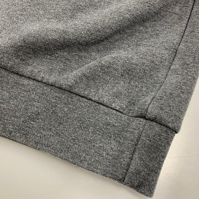 【中古品】【メンズ】 F.C.REAL BRISTOL エフシーレアルブリストル FCRB-212063 AUTHENTIC LOGO TECH KNIT CREWNECK TOP オーセンティック ロゴ テック ニット クルーネック トップ スウェット 142-260503-kh-04-izu サイズ：L カラー：グレー 万代Net店