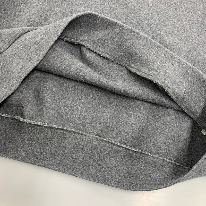 【中古品】【メンズ】 F.C.REAL BRISTOL エフシーレアルブリストル FCRB-212063 AUTHENTIC LOGO TECH KNIT CREWNECK TOP オーセンティック ロゴ テック ニット クルーネック トップ スウェット 142-260503-kh-04-izu サイズ：L カラー：グレー 万代Net店