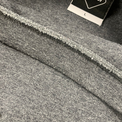 【中古品】【メンズ】 F.C.REAL BRISTOL エフシーレアルブリストル FCRB-212063 AUTHENTIC LOGO TECH KNIT CREWNECK TOP オーセンティック ロゴ テック ニット クルーネック トップ スウェット 142-260503-kh-04-izu サイズ：L カラー：グレー 万代Net店