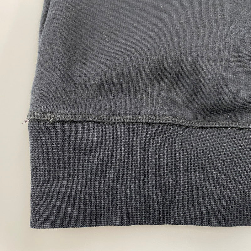 【中古品】【メンズ】 POP TRADING COMPANY ポップトレーディングカンパニー COLLEGE CREWNECK SWEAT カレッジ クルーネック スウェット トップス 141-260508-kh-05-izu サイズ：XL カラー：ブラック 万代Net店