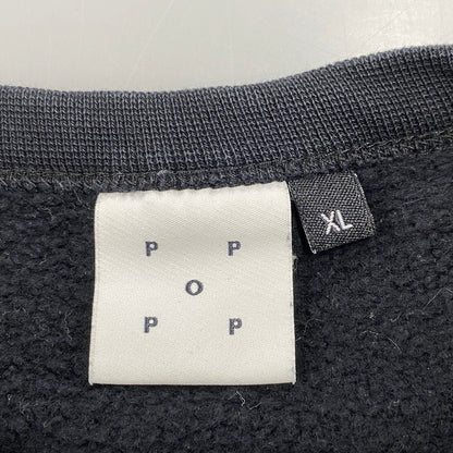 【中古品】【メンズ】 POP TRADING COMPANY ポップトレーディングカンパニー COLLEGE CREWNECK SWEAT カレッジ クルーネック スウェット トップス 141-260508-kh-05-izu サイズ：XL カラー：ブラック 万代Net店