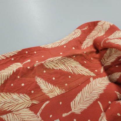 【中古品】【メンズ】 TOKIO KUMAGAI トキオ クマガイ 80’S FEATHER RAYON OPENCOLLAR SHIRT フェザー レーヨン オープンカラー シャツ トップス 半袖 146-260504-ya-14-izu サイズ：M カラー：レッド 万代Net店