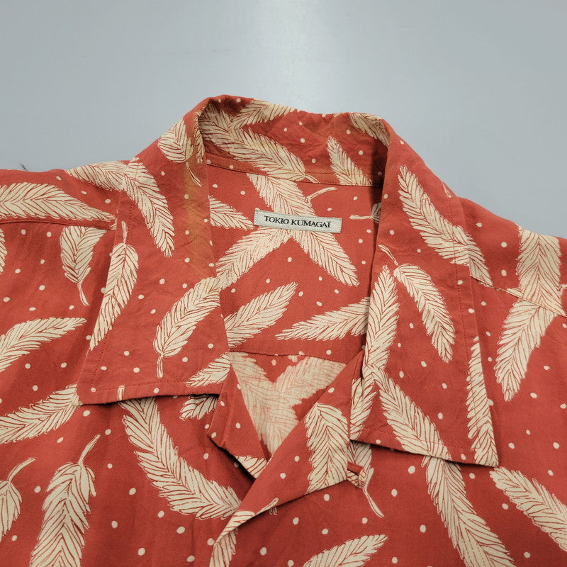 【中古品】【メンズ】 TOKIO KUMAGAI トキオ クマガイ 80’S FEATHER RAYON OPENCOLLAR SHIRT フェザー レーヨン オープンカラー シャツ トップス 半袖 146-260504-ya-14-izu サイズ：M カラー：レッド 万代Net店