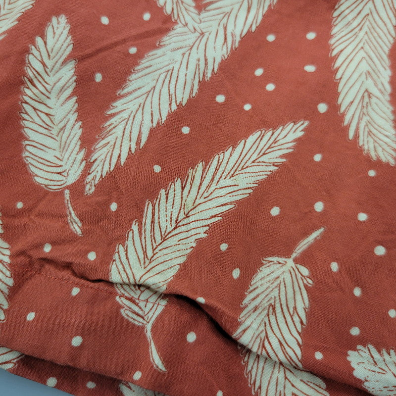 【中古品】【メンズ】 TOKIO KUMAGAI トキオ クマガイ 80’S FEATHER RAYON OPENCOLLAR SHIRT フェザー レーヨン オープンカラー シャツ トップス 半袖 146-260504-ya-14-izu サイズ：M カラー：レッド 万代Net店