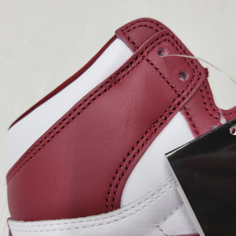 【中古美品】【メンズ】 NIKE ナイキ AIR JORDAN 1 RETRO HIGH OG DZ5485-160 エア ジョーダン 1 レトロ ハイ OG スニーカー シューズ 靴 160-260506-as-07-izu サイズ：26.5cm カラー：WHITE/TEAM RED 万代Net店