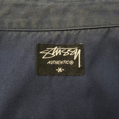 【中古品】【メンズ】 STUSSY ステューシー AUTHENTIC STUSSY EQUIPPED WORK SHIRT オーセンティック ワークシャツ 半袖 142-260513-as-02-izu サイズ：M カラー：ネイビー 万代Net店