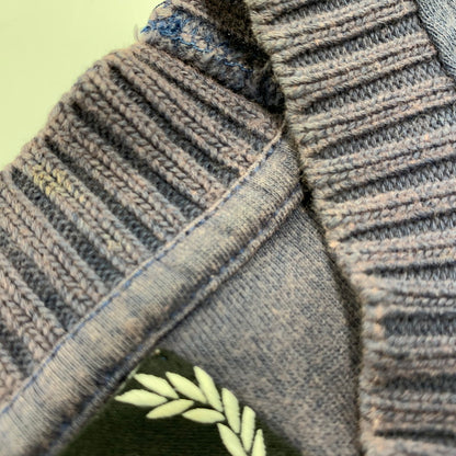 【中古品】【メンズ】 RAF SIMONS ラフシモンズ × FRED PERRY フレッドペリー SM2104 PATCH LOGO KNIT パッチ ロゴ ニット トップス 141-260516-kh-04-izu サイズ：38 カラー：ネイビー 万代Net店