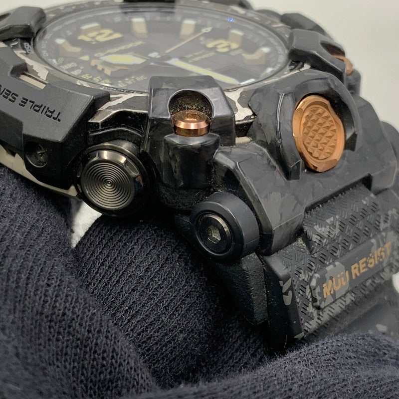 【中古品】【メンズ/レディース】 G-SHOCK ジーショック GWG-2000CR-1AJF MUDMASTER SOLAR DIGITAL WATCH マッドマスター ソーラー デジタル ウォッチ 腕時計 時計 196-260506-cs-03-izu サイズ：61.2 × 54.4 × 16.1 mm カラー：ブラック系 万代Net店