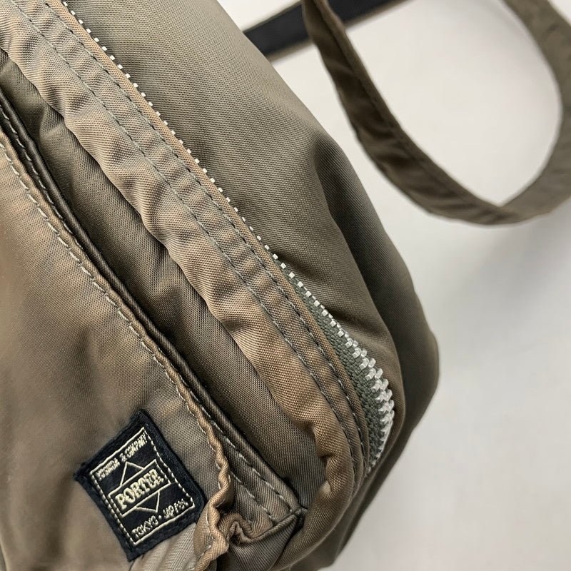 【中古品】【メンズ/レディース】 PORTER ポーター TANKER SHOULDER BAG タンカー ショルダー バッグ カバン 鞄 188-260506-cs-10-izu カラー：カーキ 万代Net店