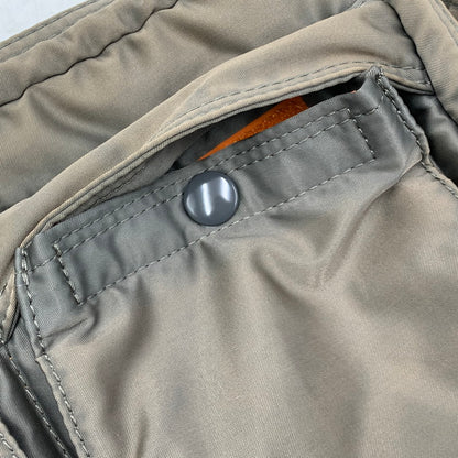 【中古品】【メンズ/レディース】 PORTER ポーター TANKER SHOULDER BAG タンカー ショルダー バッグ カバン 鞄 188-260506-cs-10-izu カラー：カーキ 万代Net店