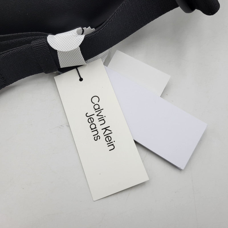 【中古品】【メンズ/レディース】 Calvin klein Jeans カルバンクラインジーンズ HH4106-UB1-OS モノグラムソフトウエストバッグ カバン 鞄 188-260516-as-42-izu サイズ：OS カラー：ブラック 万代Net店