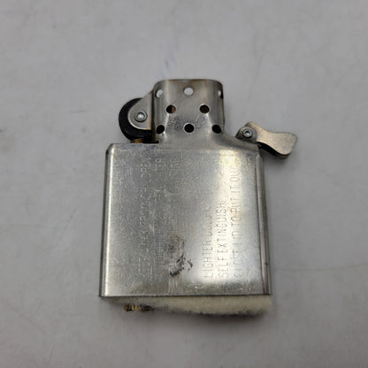 【中古品】【メンズ/レディース】 ZIPPO ジッポ THE PETTY GIRL OIL LIGHTER ペティガール オイルライター 喫煙具 206-260516-as-40-izu カラー：シルバー 万代Net店