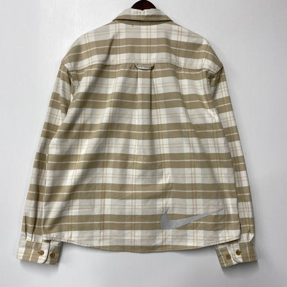 【中古品】【メンズ】 NIKE SB ナイキエスビー HV0257-133 FLNNL BTN UP KOS LS TOP フランネル ボタン アップ コストン ロングスリーブ トップ トップス 長袖 142-260506-cs-12-izu サイズ：XL カラー：ベージュ系 万代Net店