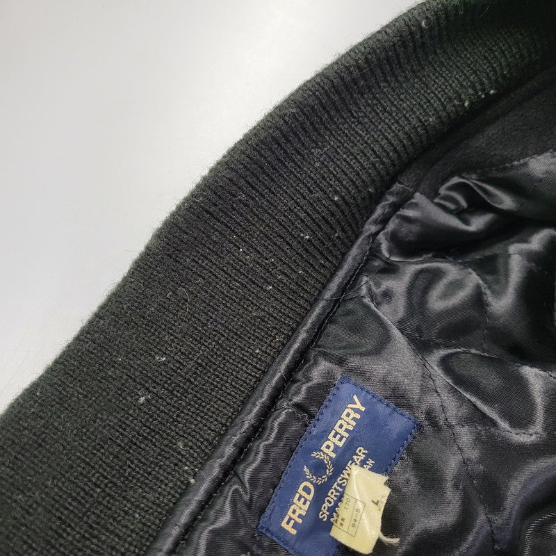 【現状渡し品】【メンズ】 FRED PERRY フレッドペリー スポーツ ウェア 90S 日本製 PATCH EMBROIDERY WOOL パッチ エンブロイダリー ウール × LEATHER STADIUM JACKET レザー スタジアム ジャケット アウター 146-260507-ya-03-izu サイズ：L カラー：BLACK×BEIGE 万代Net店