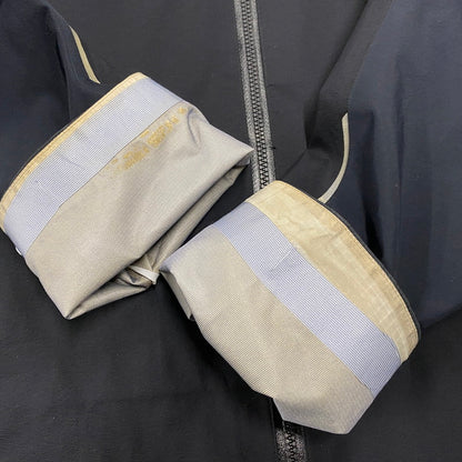 【中古品】【メンズ】 ARC'TERYX アークテリクス 9572 0811028454-10 GORE-TEX ACTIVE JACKET ゴアテックス アクティブ ジャケット アウター 144-260511-cs-02-izu サイズ：S カラー：ブラック 万代Net店