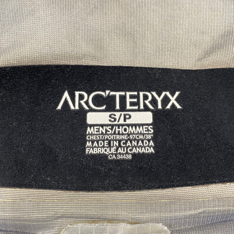 【中古品】【メンズ】 ARC'TERYX アークテリクス 9572 0811028454-10 GORE-TEX ACTIVE JACKET ゴアテックス アクティブ ジャケット アウター 144-260511-cs-02-izu サイズ：S カラー：ブラック 万代Net店