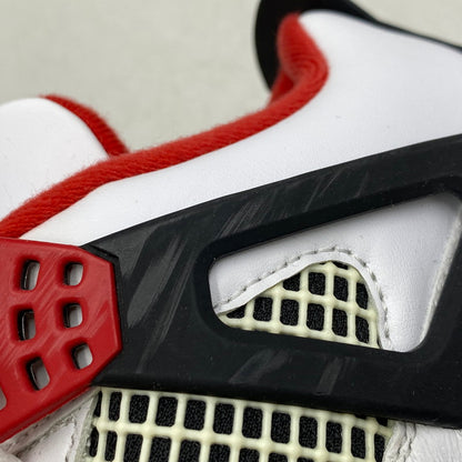 【中古品】【メンズ】 NIKE ナイキ AIR JORDAN 4 RETRO DC7770-160 エア ジョーダン 4 レトロ スニーカー シューズ 靴 160-260511-as-25-izu サイズ：28.5cm カラー：WHITE/FIRE RED-BLACK-TECH GREY 万代Net店