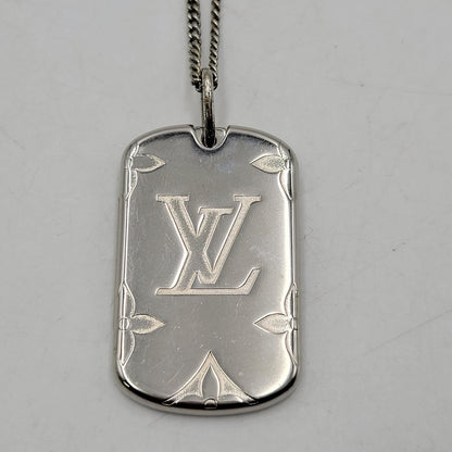 【現状渡し品】【メンズ/レディース】 LOUIS VUITTON ルイ・ヴィトン M62484 ロケットネックレス・モノグラム 179-260508-kh-12-izu カラー：シルバー 万代Net店