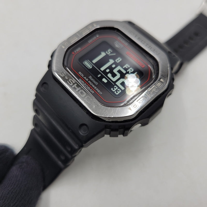 【中古品】【メンズ/レディース】 G-SHOCK ジーショック DW-H5600MB-1A4JR G-SQUAD ジースクワッド デジタル 腕時計 時計 196-260508-kh-11-izu サイズ：51.1 × 44.5 × 16.6 mm カラー：ブラック 万代Net店