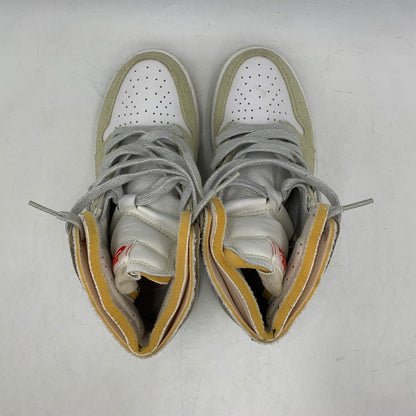 【中古品】【レディース】 NIKE ナイキ CT0979-102 WOMEN'S AIR JORDAN ウィメンズ エア ジョーダン 1 HIGH ハイ ZOOM AIR COMFORT ズーム エア コンフォート スニーカー シューズ 靴 166-260521-ya-02-izu サイズ：23.5cm カラー：OLIVE AURA 万代Net店
