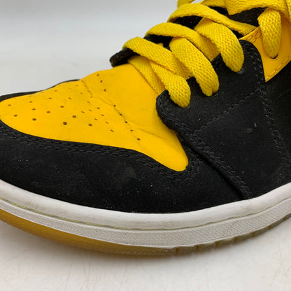 【中古品】【メンズ/レディース】 NIKE ナイキ 554724-035 AIR JORDAN エアジョーダン 1 RETRO MID レトロ ミッド NEW LOVE ニューラブ (2017) スニーカー シューズ 靴 160-260521-ya-03-izu サイズ：26cm カラー：Black / Varsity Maize / White 万代Net店