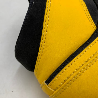 【中古品】【メンズ/レディース】 NIKE ナイキ 554724-035 AIR JORDAN エアジョーダン 1 RETRO MID レトロ ミッド NEW LOVE ニューラブ (2017) スニーカー シューズ 靴 160-260521-ya-03-izu サイズ：26cm カラー：Black / Varsity Maize / White 万代Net店