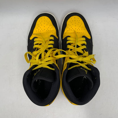 【中古品】【メンズ/レディース】 NIKE ナイキ 554724-035 AIR JORDAN エアジョーダン 1 RETRO MID レトロ ミッド NEW LOVE ニューラブ (2017) スニーカー シューズ 靴 160-260521-ya-03-izu サイズ：26cm カラー：Black / Varsity Maize / White 万代Net店