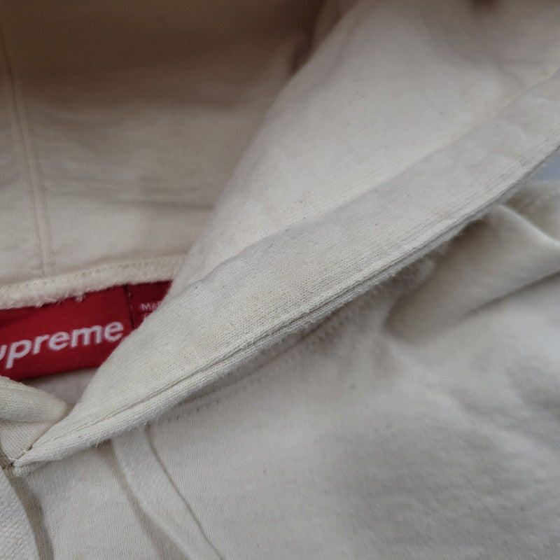 【中古品】【メンズ】 SUPREME シュプリーム 20AW MICRO LOGO HOODED SWEATSHIRT マイクロ ロゴ フーデッド スウェットシャツ トップス 長袖 149-260509-cs-22-izu サイズ：M カラー：ナチュラル 万代Net店
