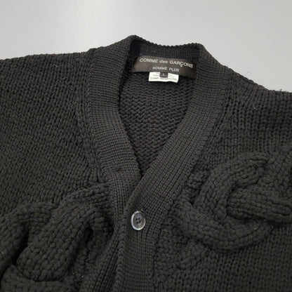 【中古品】【メンズ】 COMME DES GARCONS HOMME PLUS コムデギャルソンオムプリュス PL-N010 23AW CABLE KNIT CARDIGAN ケーブル ニット カーディガン トップス 長袖 140-260510-ya-04-izu サイズ：L カラー：BLACK 万代Net店