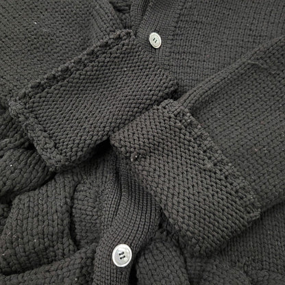 【中古品】【メンズ】 COMME DES GARCONS HOMME PLUS コムデギャルソンオムプリュス PL-N010 23AW CABLE KNIT CARDIGAN ケーブル ニット カーディガン トップス 長袖 140-260510-ya-04-izu サイズ：L カラー：BLACK 万代Net店