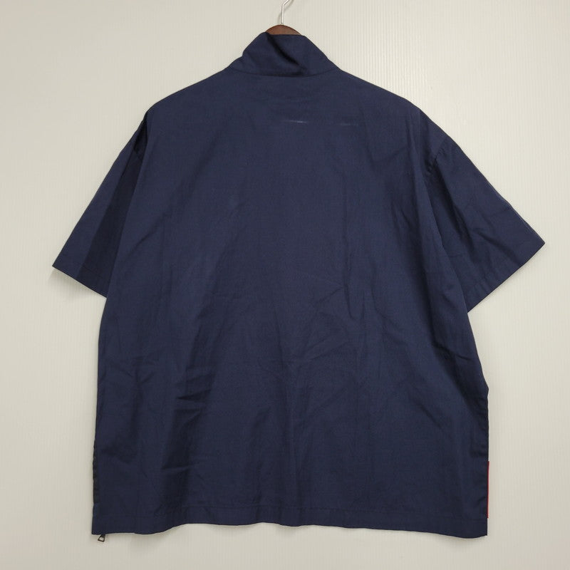 【中古品】【メンズ】 PRADA SPORTS プラダスポーツ HALF ZIP S/S SHIRT ハーフジップ ショートスリーブ シャツ イタリア製 141-260509-as-20-izu サイズ：L カラー：ネイビー 万代Net店