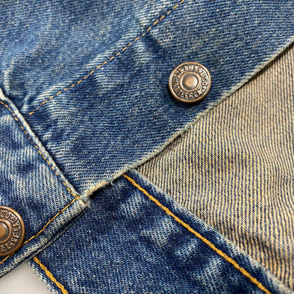 【中古品】【メンズ】 LEVI'S リーバイス 70505 USA製 刻印715 90S DENIM JACKET SMALLE 不均等V デニム ジャケット スモールイー アウター 145-260511-cs-09-izu サイズ：36 カラー：インディゴ 万代Net店