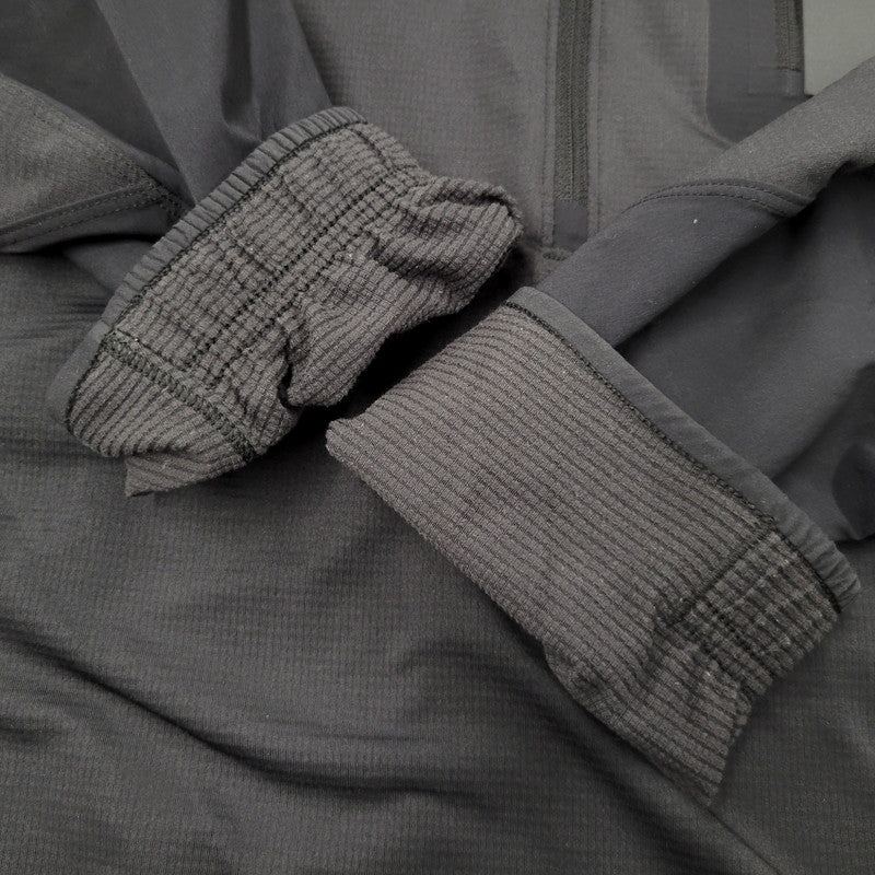 【中古美品】【メンズ】 ARC'TERYX アークテリクス KONSEAL SL PULLOVER HOODY M X000009807 コンシール SL プルオーバー フーディ パーカー 144-260512-as-11-izu サイズ：L カラー：ブラック 万代Net店