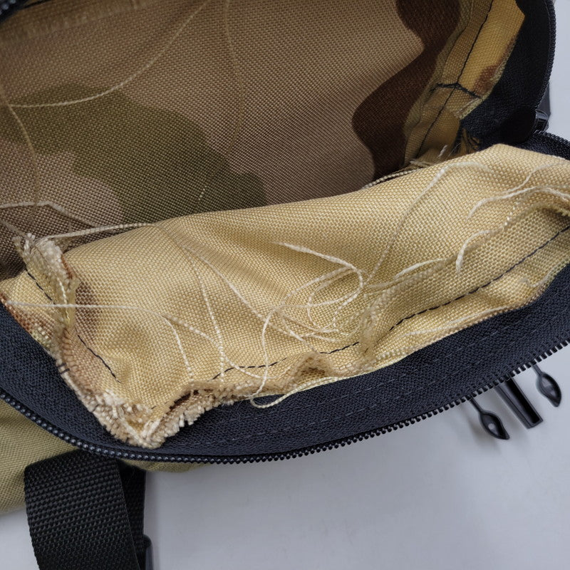 【中古品】【メンズ/レディース】 BIG BAG COMPANY ビッグバッグカンパニー 2WAY BAG CAMO リュック ショルダー バッグ カモ USA製 カバン 鞄 188-260522-as-17-izu カラー：マルチカラー 万代Net店