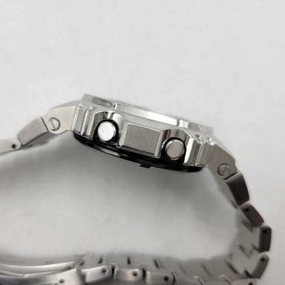 【中古品】【メンズ/レディース】 G-SHOCK ジーショック FULL METAL SOLAR DIGITAL GMW-B5000 フルメタル ソーラー デジタル 腕時計 196-260512-as-25-izu サイズ：49.3 × 43.2 × 13 mm カラー：シルバー 万代Net店