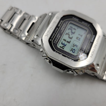 【中古品】【メンズ/レディース】 G-SHOCK ジーショック FULL METAL SOLAR DIGITAL GMW-B5000 フルメタル ソーラー デジタル 腕時計 196-260512-as-25-izu サイズ：49.3 × 43.2 × 13 mm カラー：シルバー 万代Net店