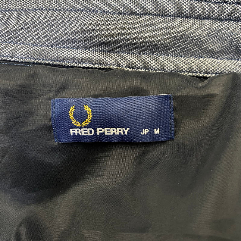 【中古品】【メンズ】 FRED PERRY フレッドペリー F2405 HOODED DOWN JACKET フーデッド ダウン ジャケット アウター 141-260712-ya-09-izu サイズ：M カラー：ネイビー 万代Net店