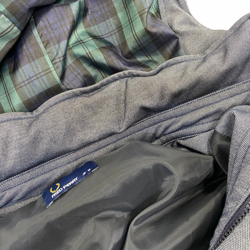 【中古品】【メンズ】 FRED PERRY フレッドペリー F2405 HOODED DOWN JACKET フーデッド ダウン ジャケット アウター 141-260712-ya-09-izu サイズ：M カラー：ネイビー 万代Net店