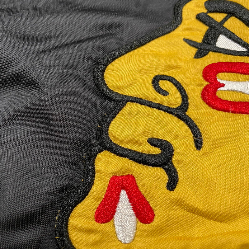 【中古品】【メンズ】 NHL ナショナルホッケーリーグ BLACKHAWKS NYLON STADIUM JACKET ブラックホークス ナイロン スタジアム ジャケット アウター 146-260522-kh-12-izu サイズ：XXL カラー：ブラック×レッド 万代Net店
