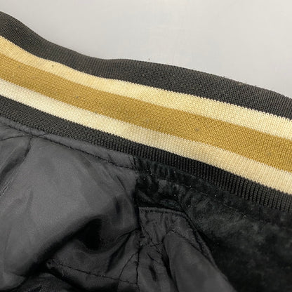 【中古品】【メンズ】 SPOTLIGHT スポットライト SAINTS SUEDE STADIUM JACKET セインツ スエード スタジアム ジャケット アウター 146-260512-ya-08-izu サイズ：L カラー：BLACK 万代Net店