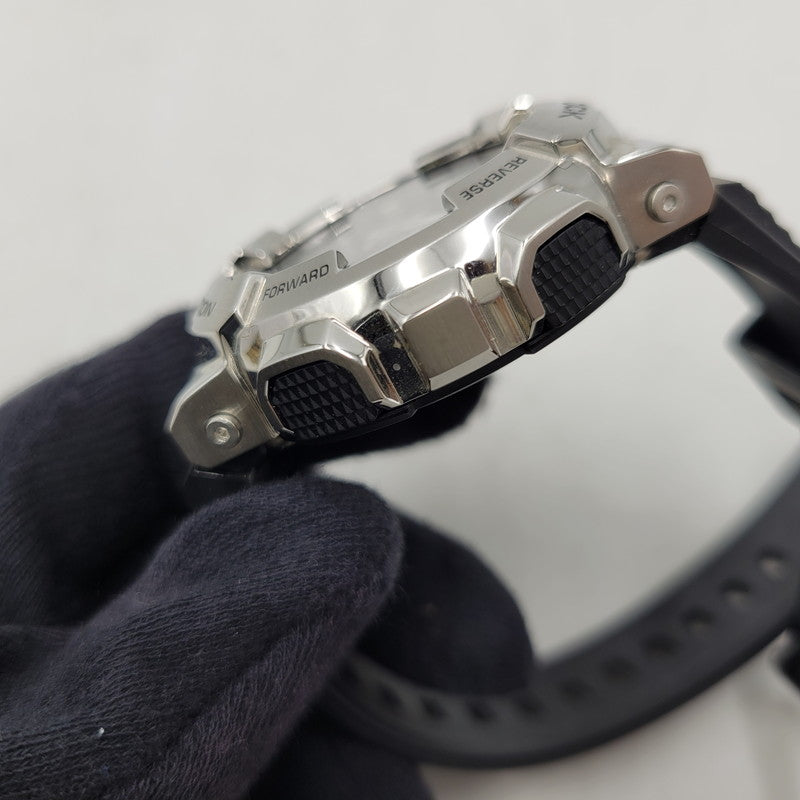 【中古品】【メンズ/レディース】 G-SHOCK ジーショック QUARTZ WATCH GM-110 クォーツ 腕時計 196-260512-as-28-izu サイズ：51.9 × 48.8 × 16.9 mm カラー：シルバー×ブラック 万代Net店