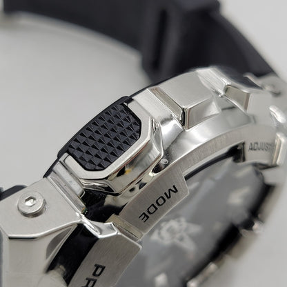 【中古品】【メンズ/レディース】 G-SHOCK ジーショック QUARTZ WATCH GM-110 クォーツ 腕時計 196-260512-as-28-izu サイズ：51.9 × 48.8 × 16.9 mm カラー：シルバー×ブラック 万代Net店