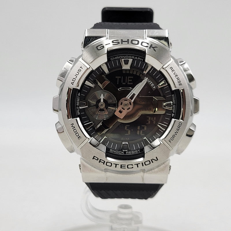 【中古品】【メンズ/レディース】 G-SHOCK ジーショック QUARTZ WATCH GM-110 クォーツ 腕時計 196-260512-as-28-izu サイズ：51.9 × 48.8 × 16.9 mm カラー：シルバー×ブラック 万代Net店
