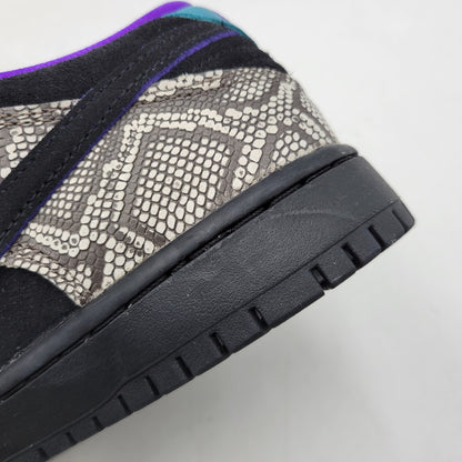 【中古美品】【メンズ】 NIKE SB ナイキエスビー × DASHAWN JORDAN ダショーン ジョーダン IB6208-200 DUNK LOW COPPERHEAD ダンク ロー コッパーヘッド スニーカー 靴 160-260513-kh-13-izu サイズ：27 カラー：STRING/BLACK-BRIGHT-SPRUCE 万代Net店
