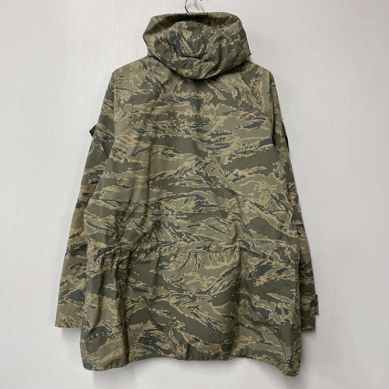 【中古品】【メンズ】 U.S AIR FORCE ユーエス・エアフォース 8415-01-547-3512 APECS エイペックス ABU DIGITAL TIGER GORE-TEX PARKA デジタル タイガー ゴアテックス パーカ アウター 146-260515-ya-08-izu サイズ：M-R カラー：マルチ 万代Net店